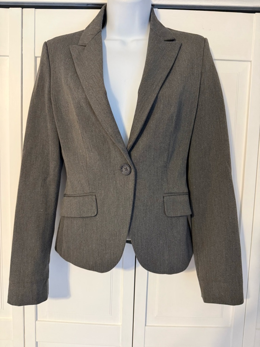 Express Women's Gray Single-Button Tailored Blazer